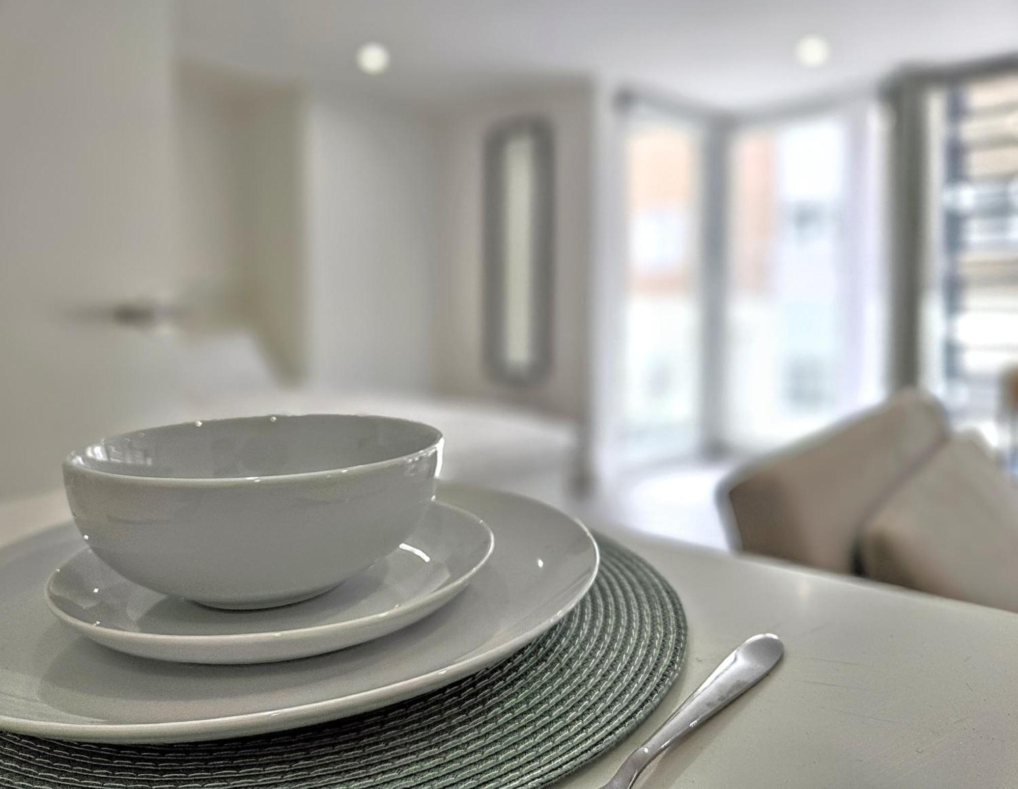 לונדון City Waterside, Old Street, Angel, Entire Private Apartment מראה חיצוני תמונה